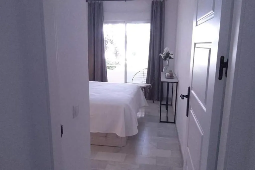 Love Rent4 Malaga Yolamar Benalmádena 0*,  İspanya